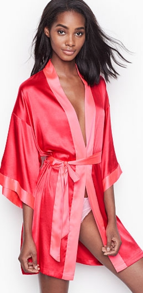 Victoria Secret Robe - Picture 2 of 2